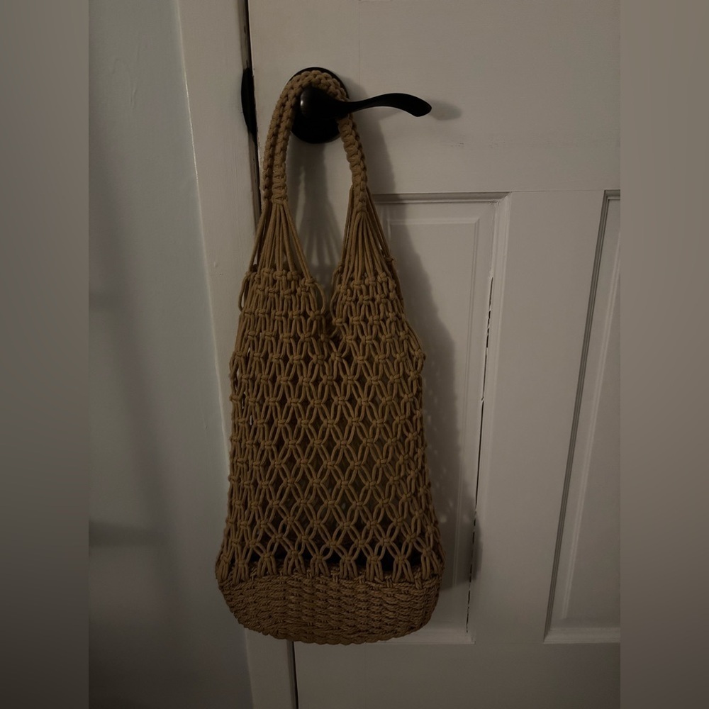 Handcrafted Tan Macrame Tote/Beach Bag - Picture 1 of 5